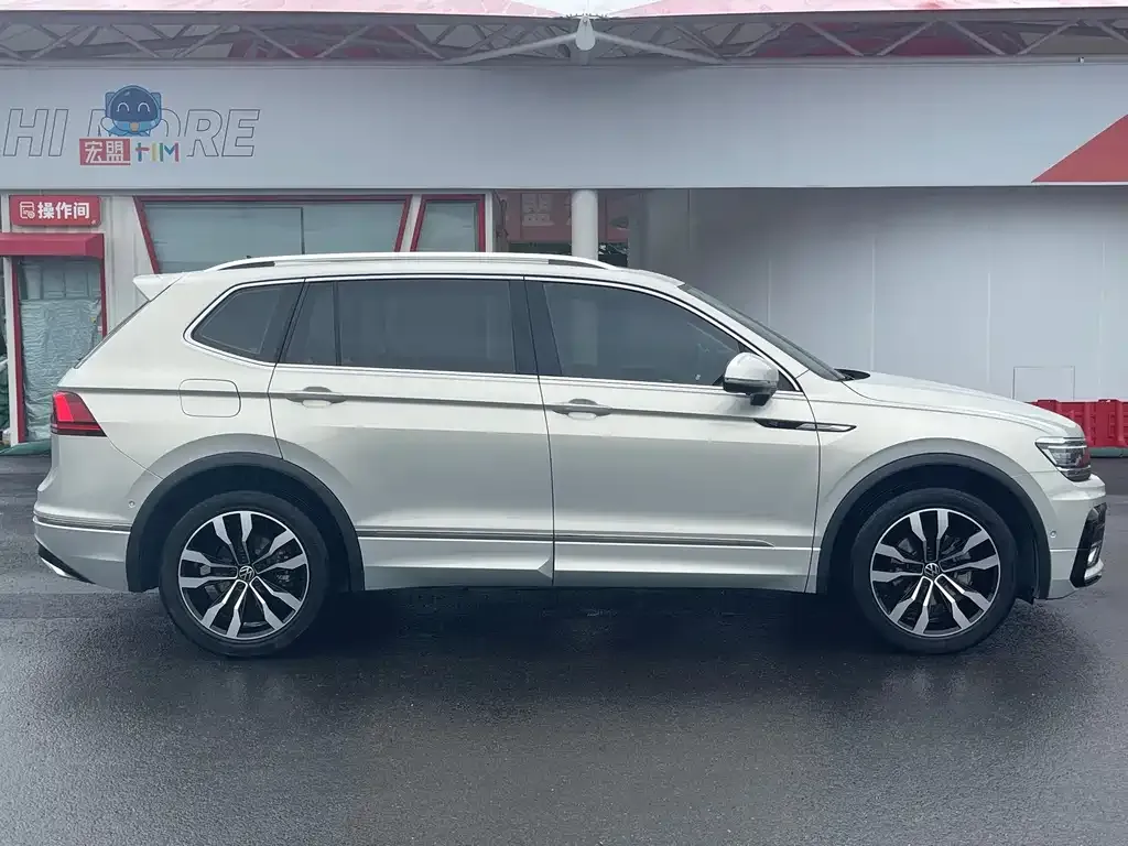Volkswagen Tiguan L 2021 из CN, фото 6