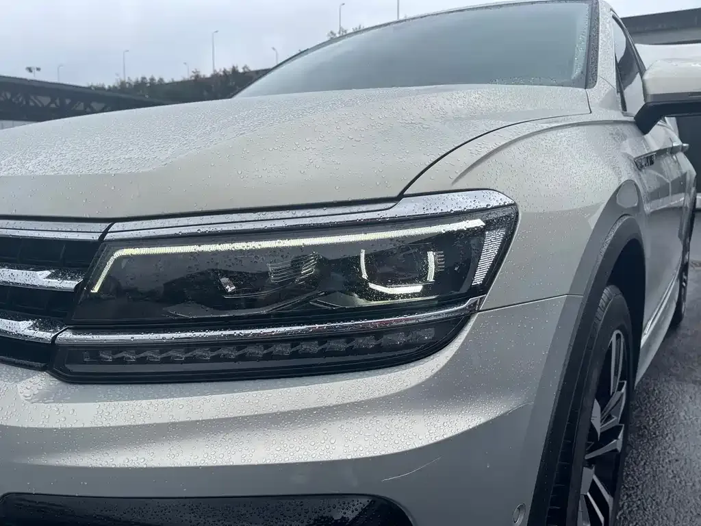 Volkswagen Tiguan L 2021 из CN, фото 9