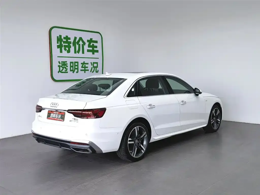 Audi A4L 2021 из CN, фото 2