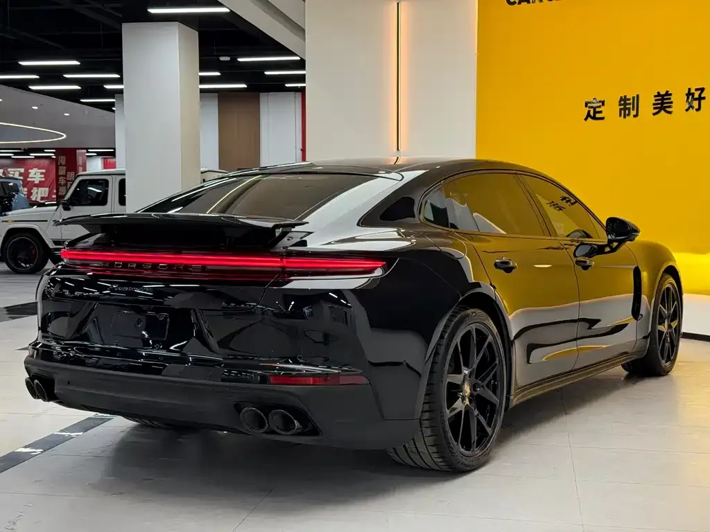 Porsche Panamera 2024 из CN, фото 5