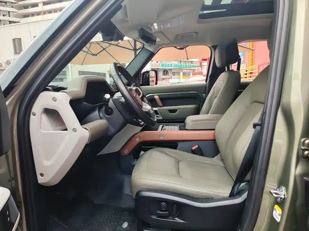 Land Rover Defender 2022 из CN, фото 8