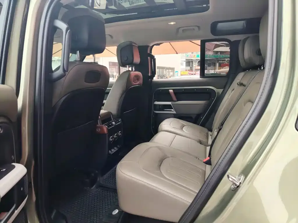 Land Rover Defender 2022 из CN, фото 9