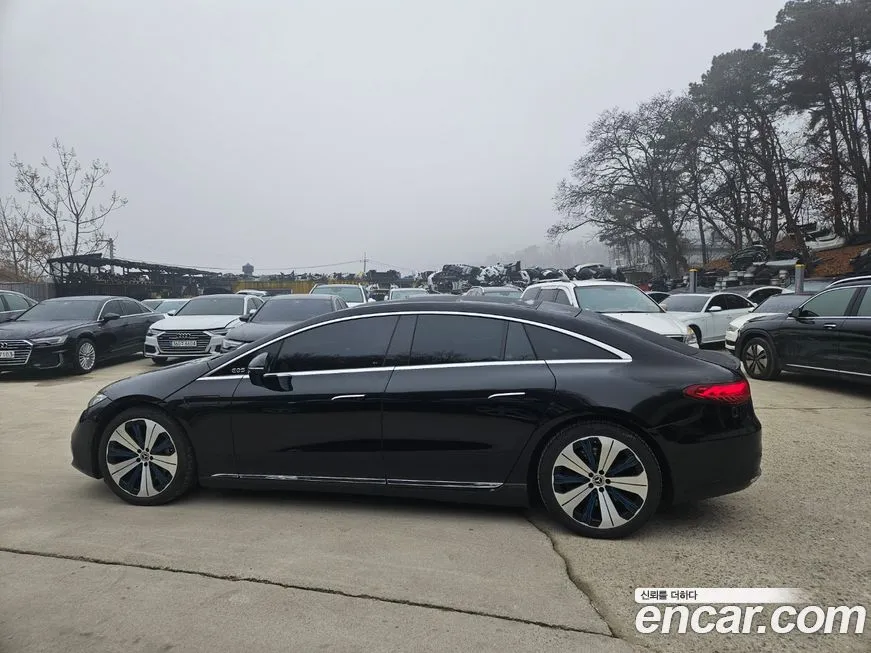 Mercedes-Benz EQS 2023 из KR, фото 3