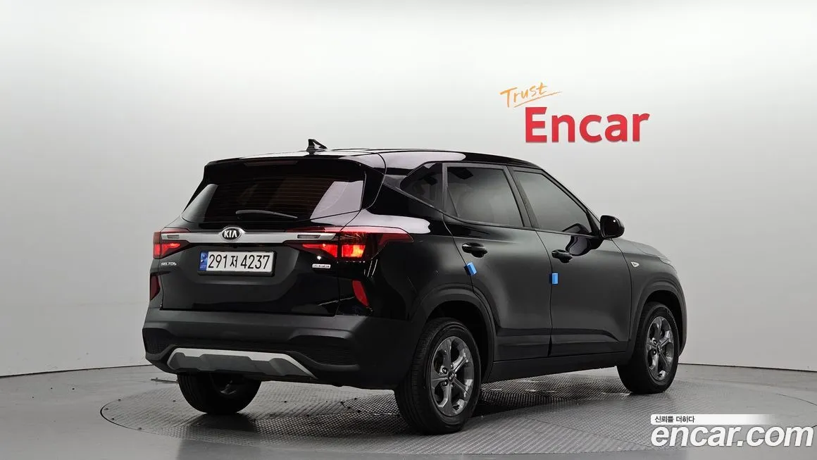 Kia Seltos 2021 из KR, фото 2