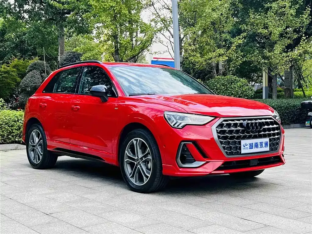 Audi Q3 2023 из CN, фото 3