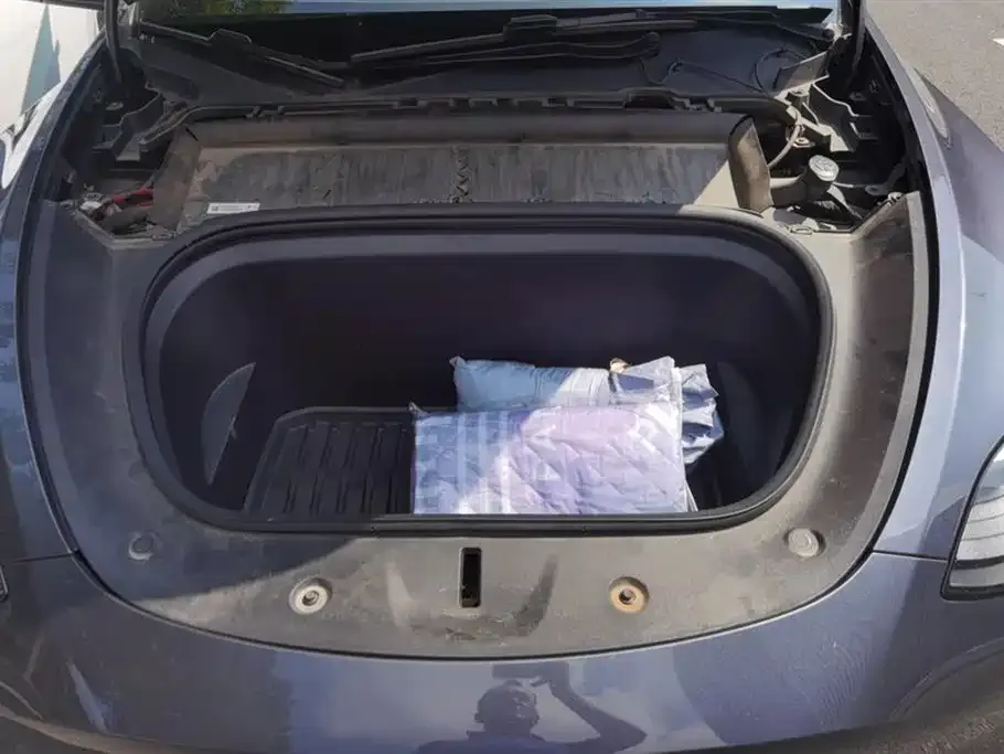 Tesla Model Y 2022 из CN, фото 10
