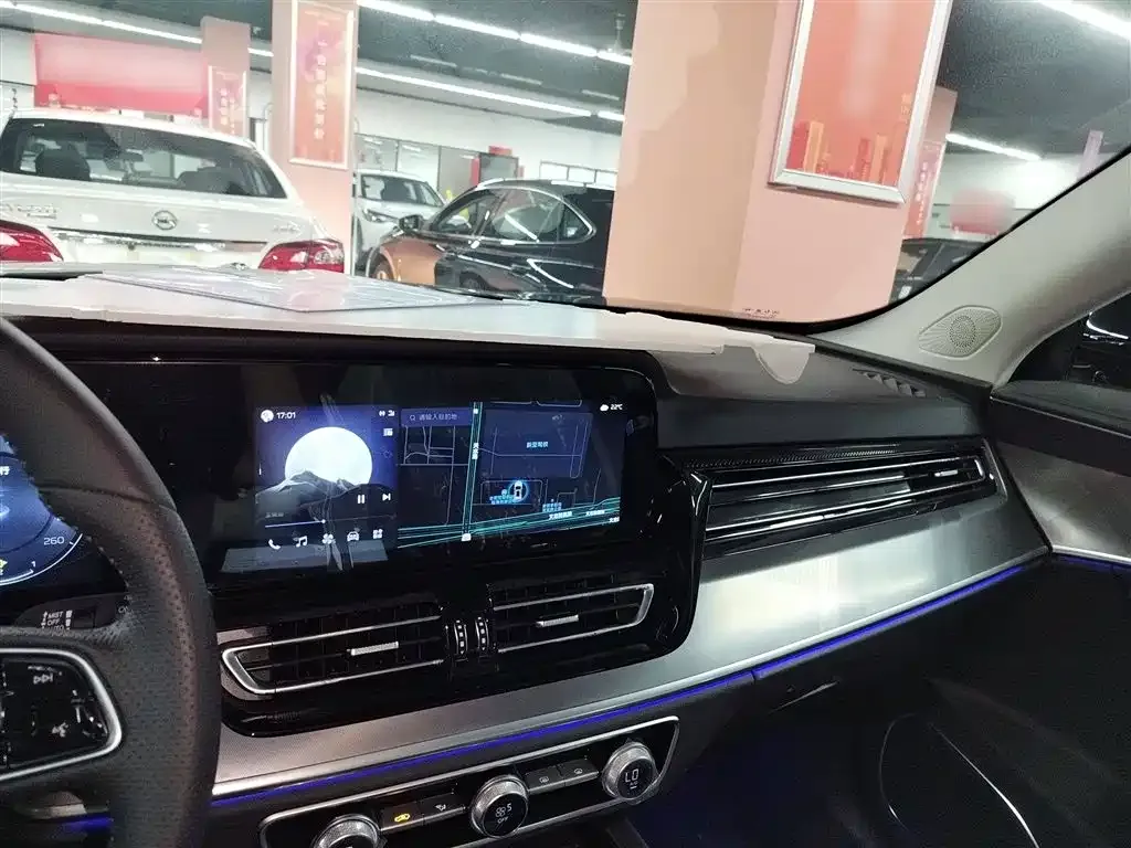 Hongqi HS5 2025 из CN, фото 10