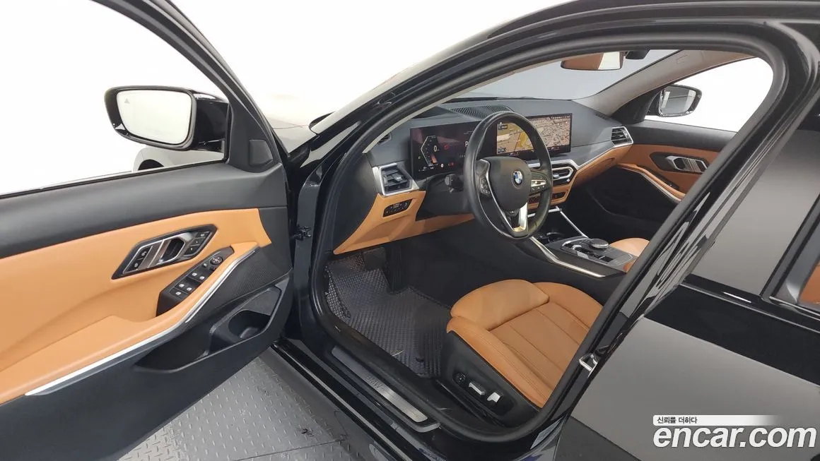 BMW 3-Series 2023 из KR, фото 10