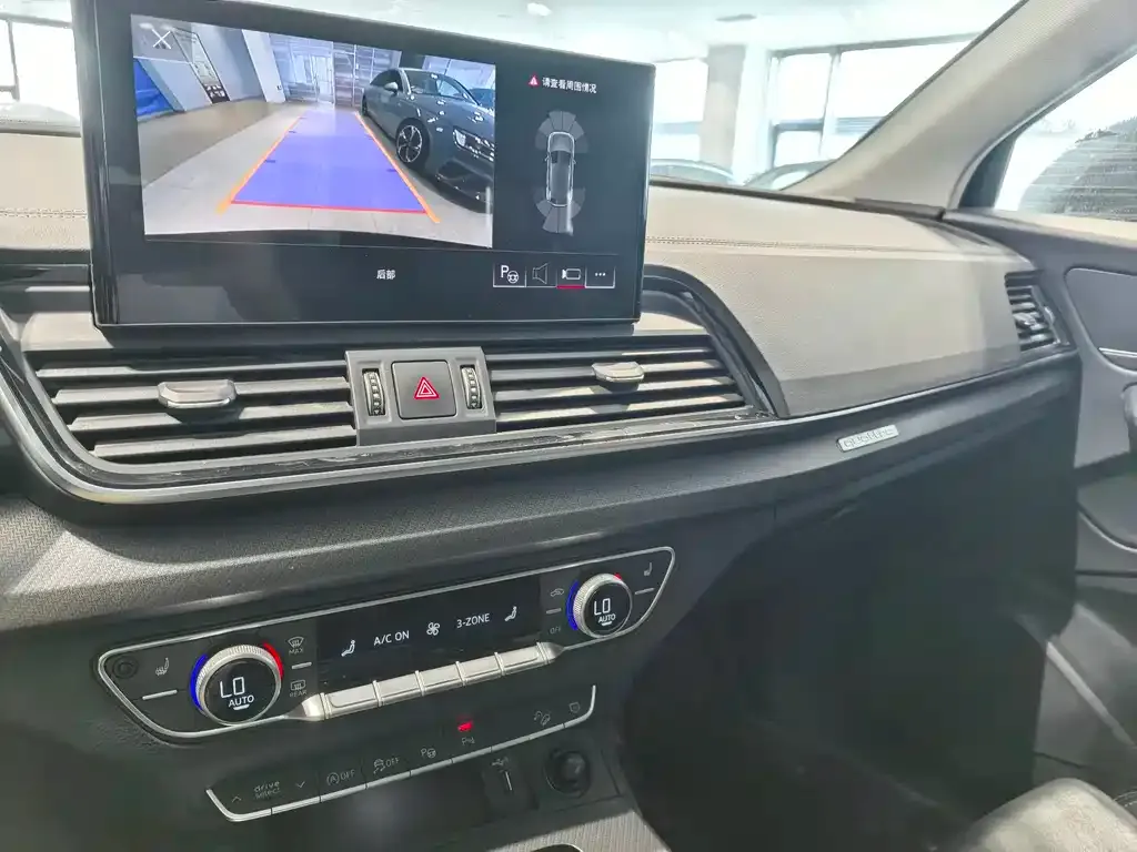 Audi Q5L 2022 из CN, фото 5