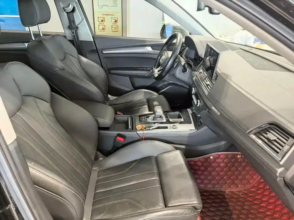 Audi Q5L 2022 из CN, фото 9