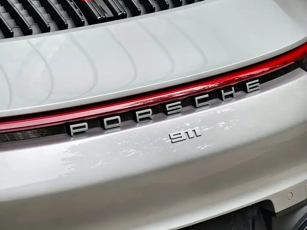 Porsche 911 2023 из CN, фото 6
