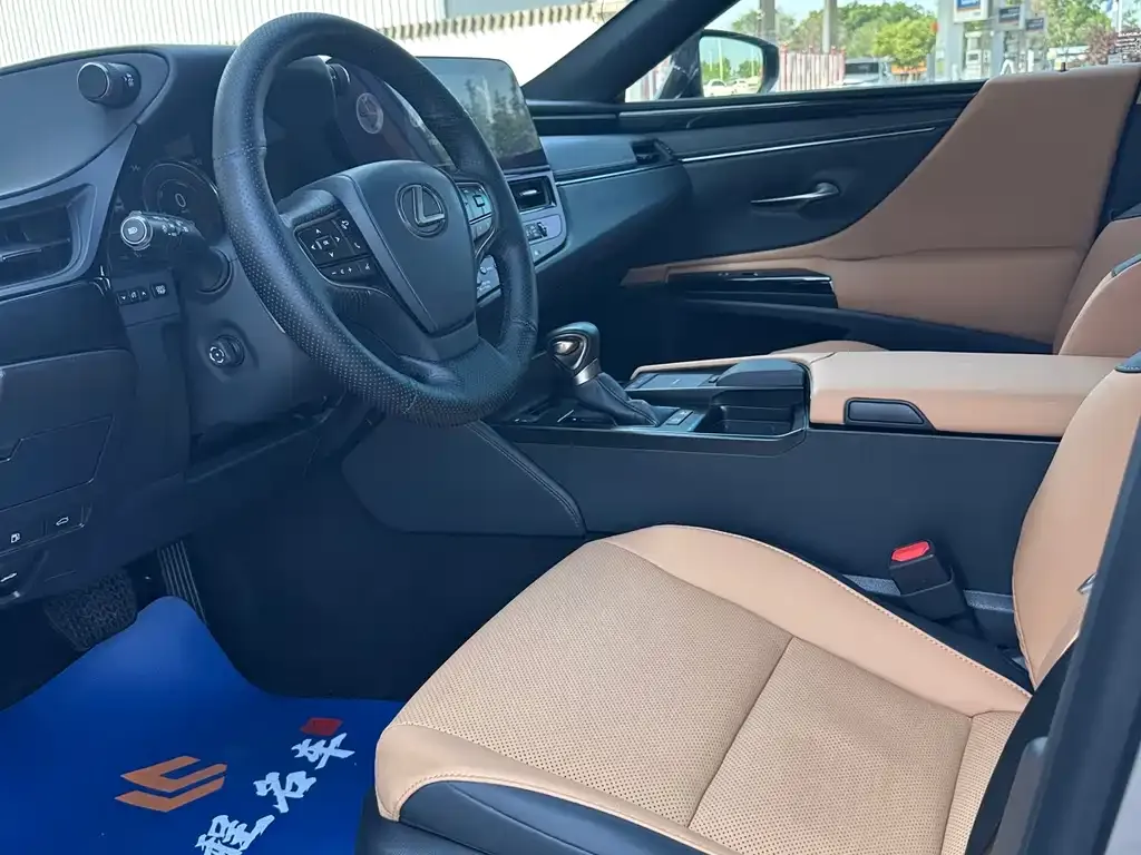 Lexus ES 2022 из CN, фото 10