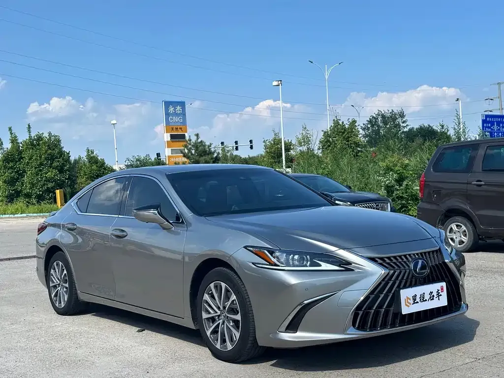 Lexus ES 2022 из CN, фото 3