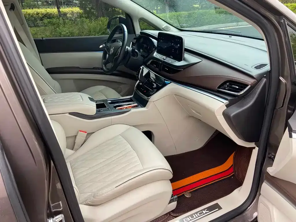 Buick GL8 2022 из CN, фото 8