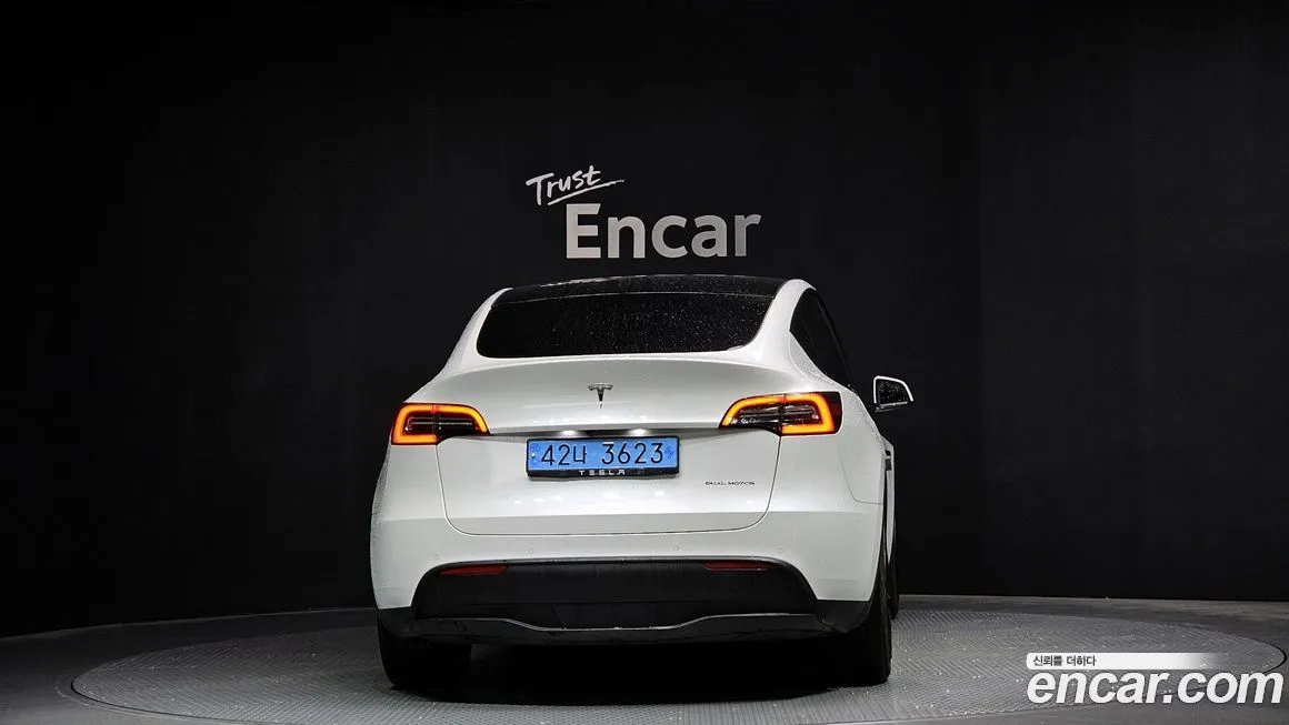 Tesla Model Y 2022 из KR, фото 4