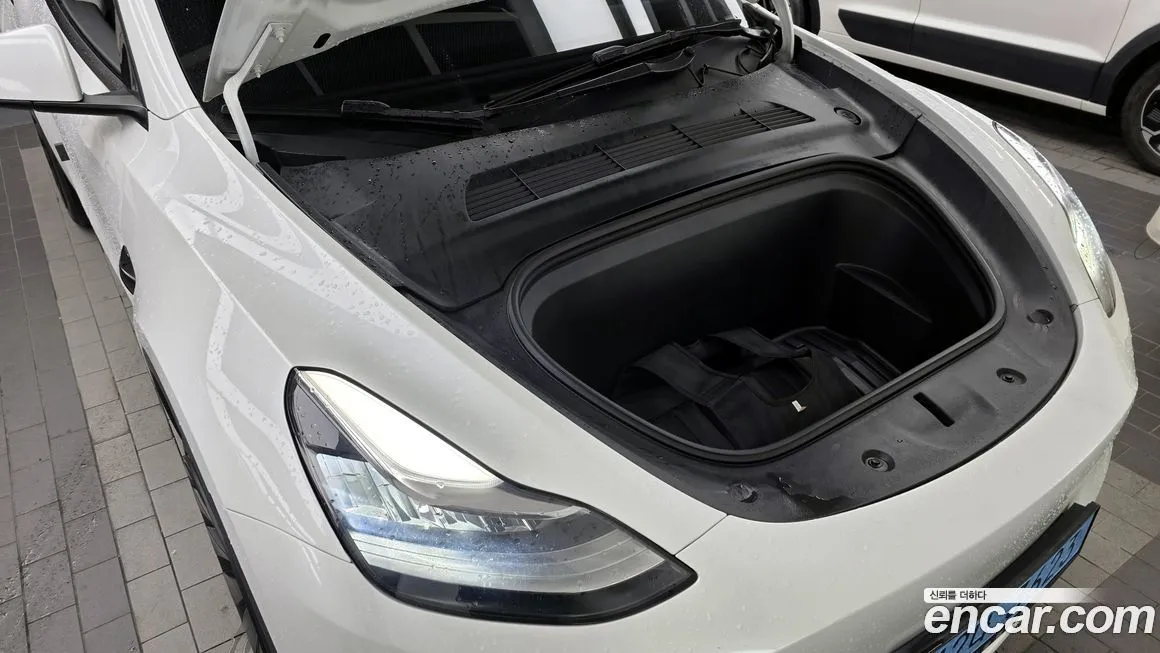 Tesla Model Y 2022 из KR, фото 6