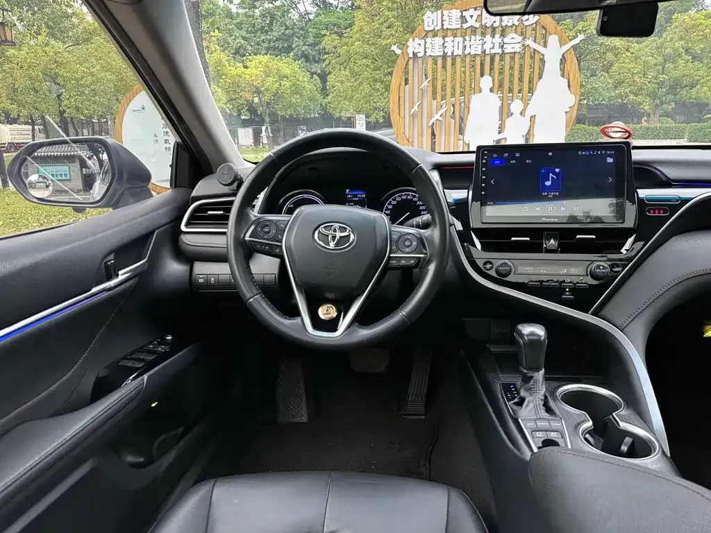 Toyota Camry 2021 из CN, фото 10