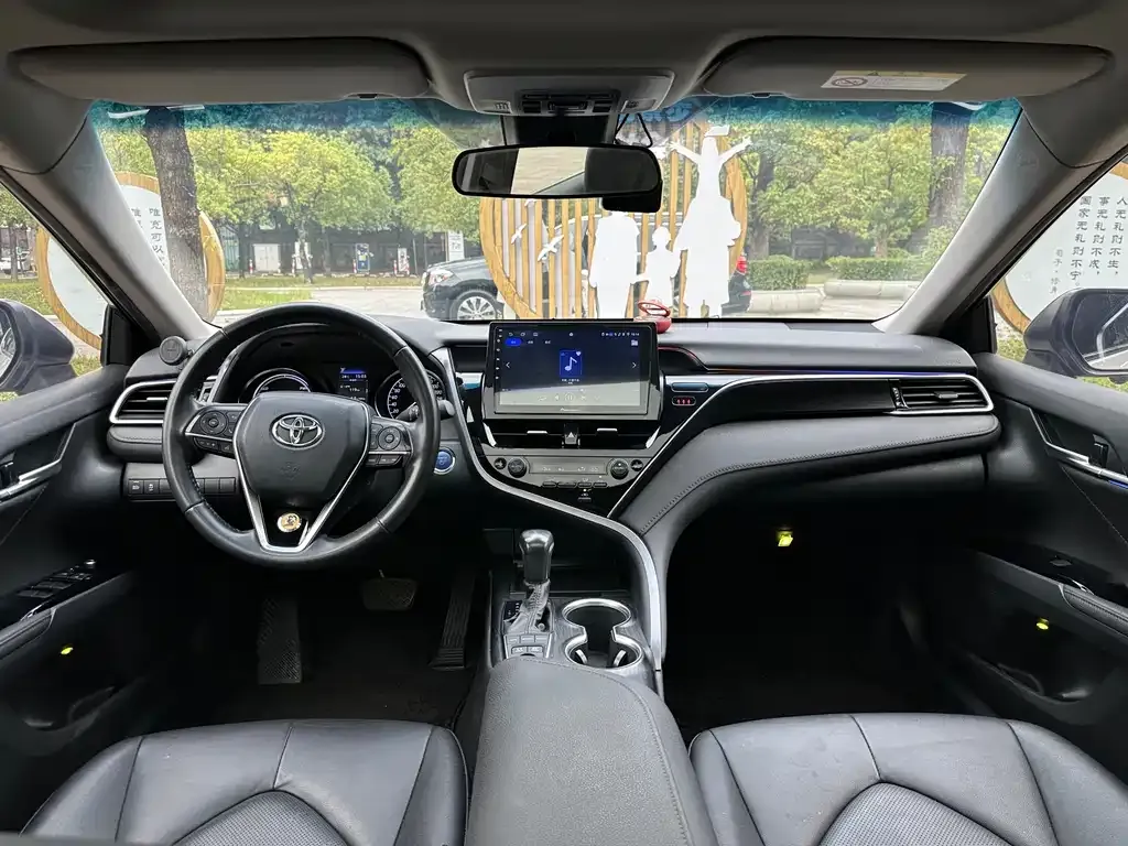 Toyota Camry 2021 из CN, фото 4