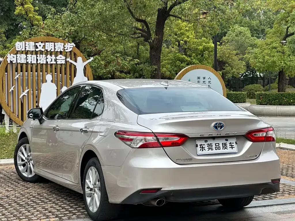 Toyota Camry 2021 из CN, фото 7