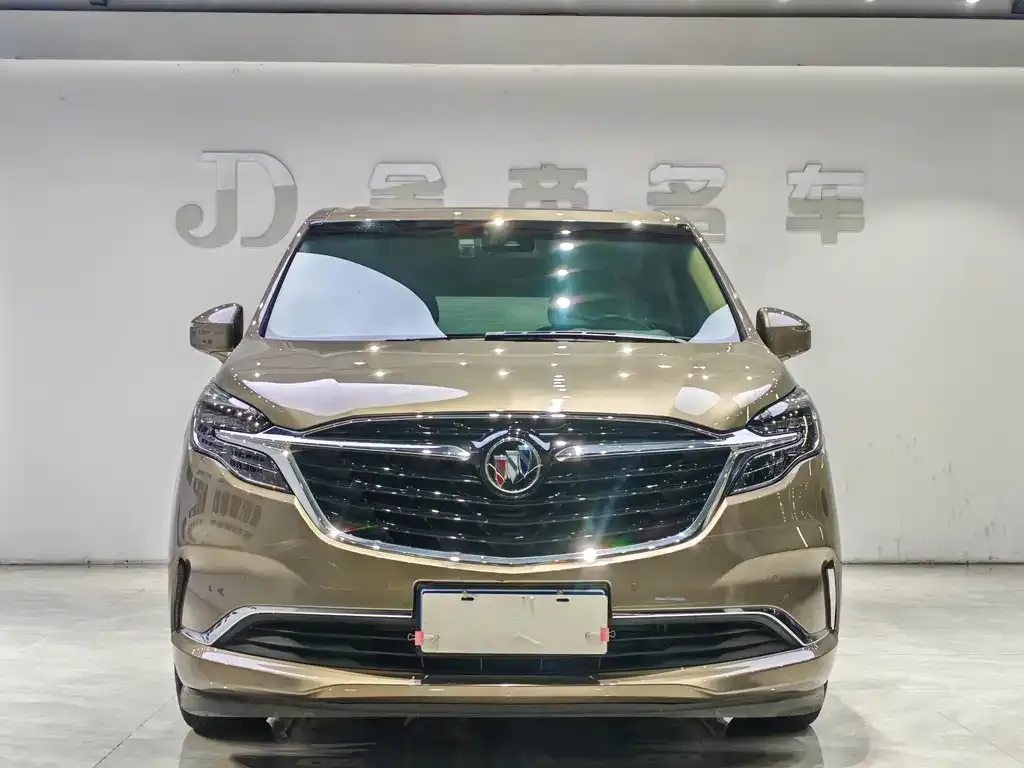 Buick GL8 2021 из CN, фото 2
