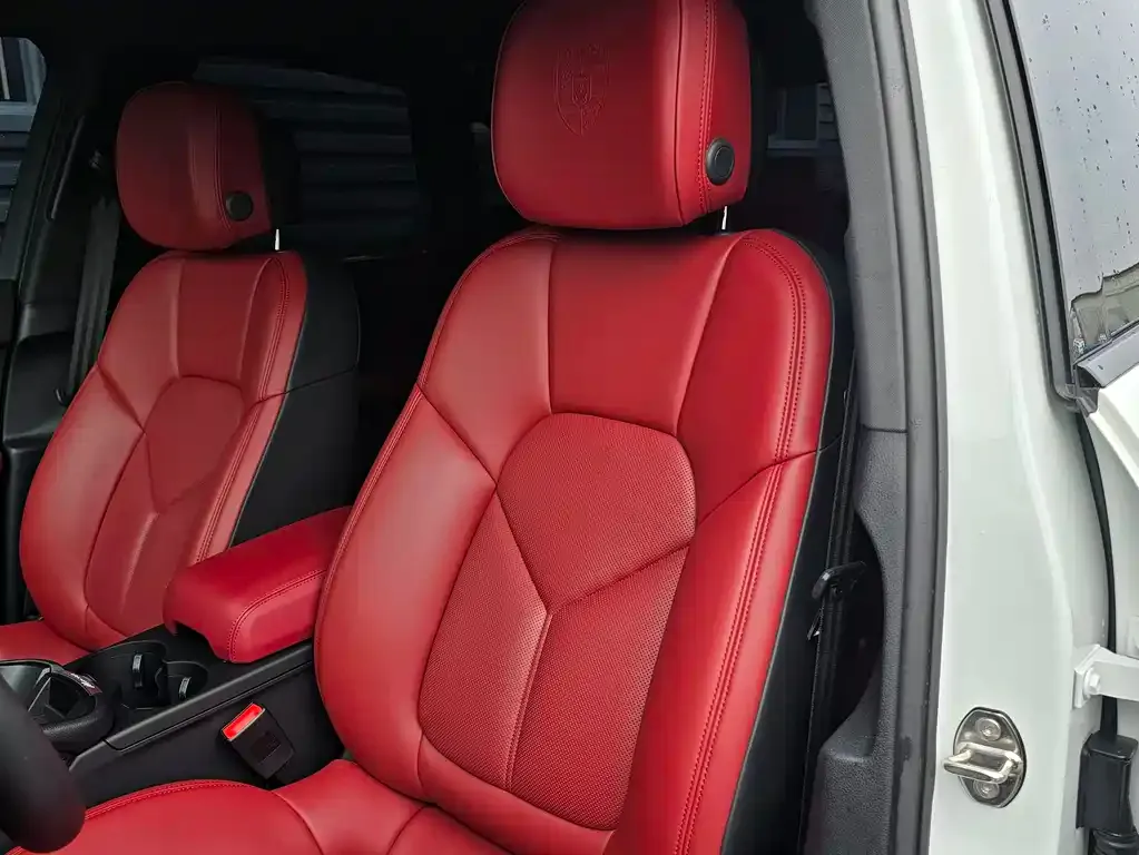Porsche Macan 2024 из CN, фото 10