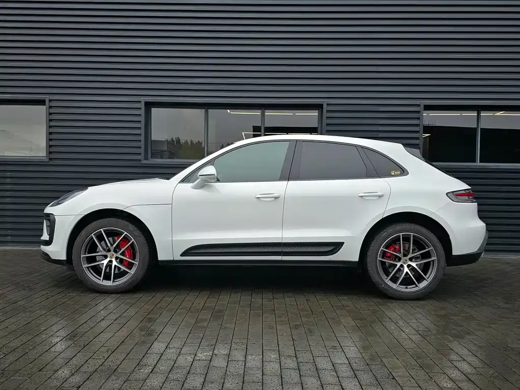 Porsche Macan 2024 из CN, фото 3