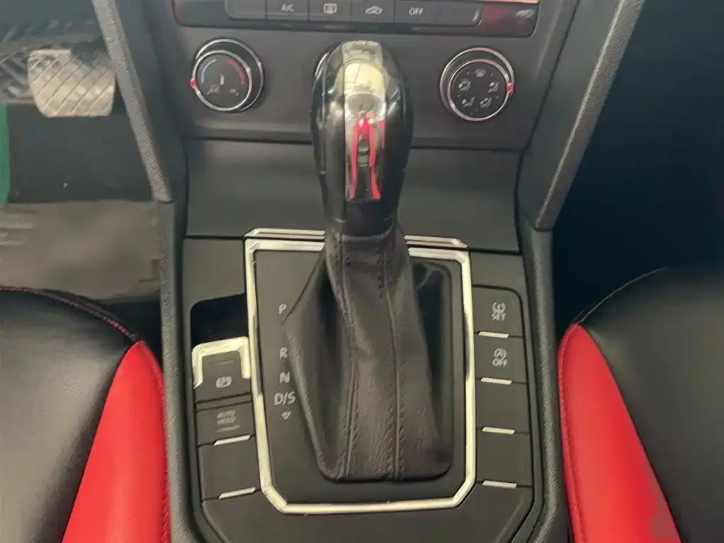 Volkswagen Lamando 2022 из CN, фото 3