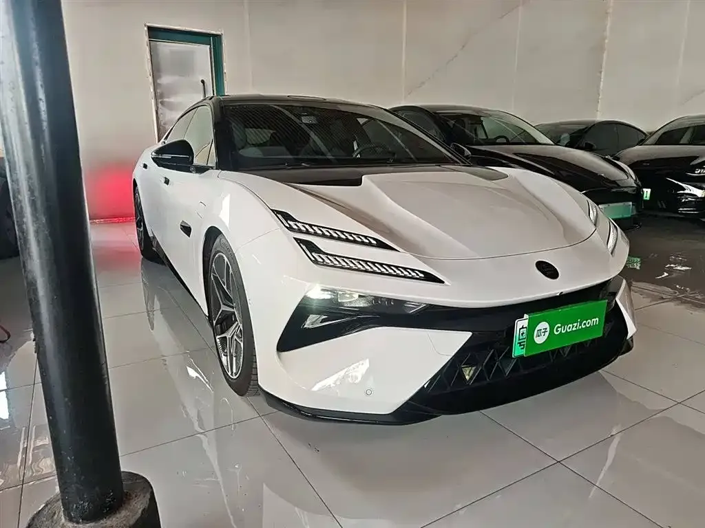 Lotus Emeya 2024 из CN, фото 4