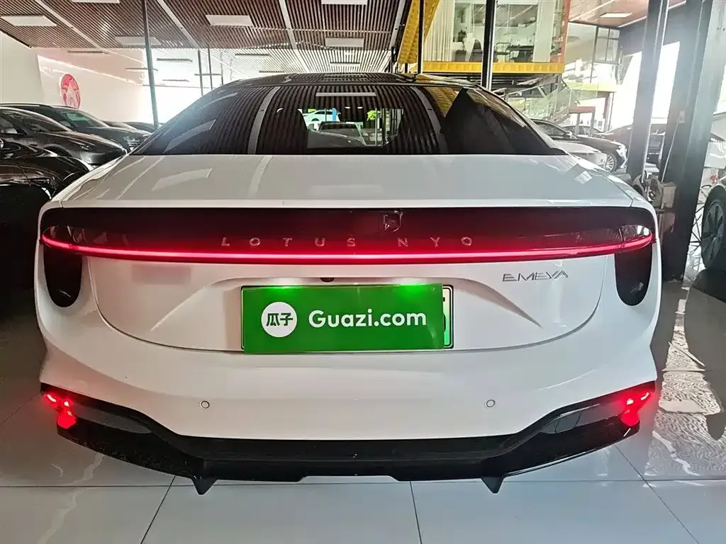 Lotus Emeya 2024 из CN, фото 6