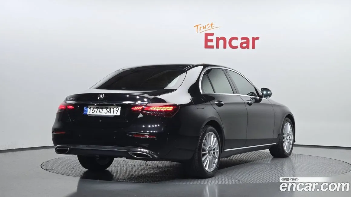 Mercedes-Benz E-Class 2022 из KR, фото 2