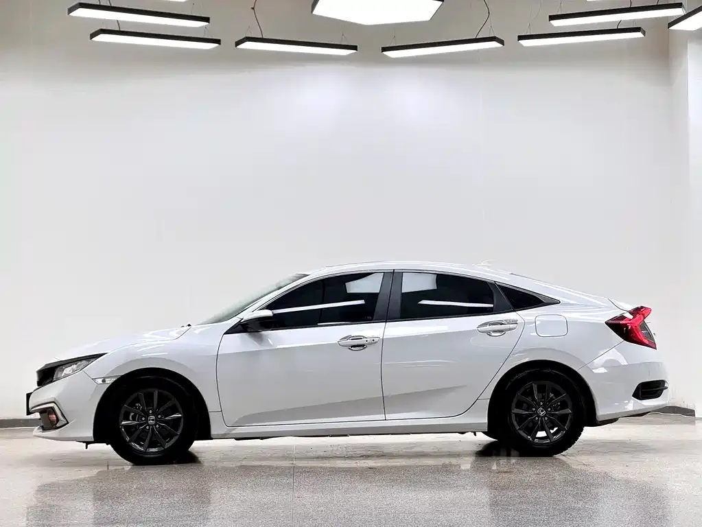 Honda Civic 2021 из CN, фото 4