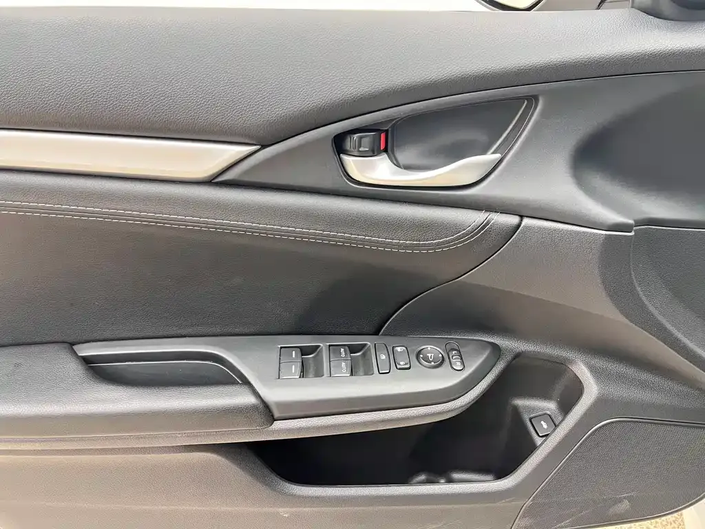 Honda Civic 2021 из CN, фото 9