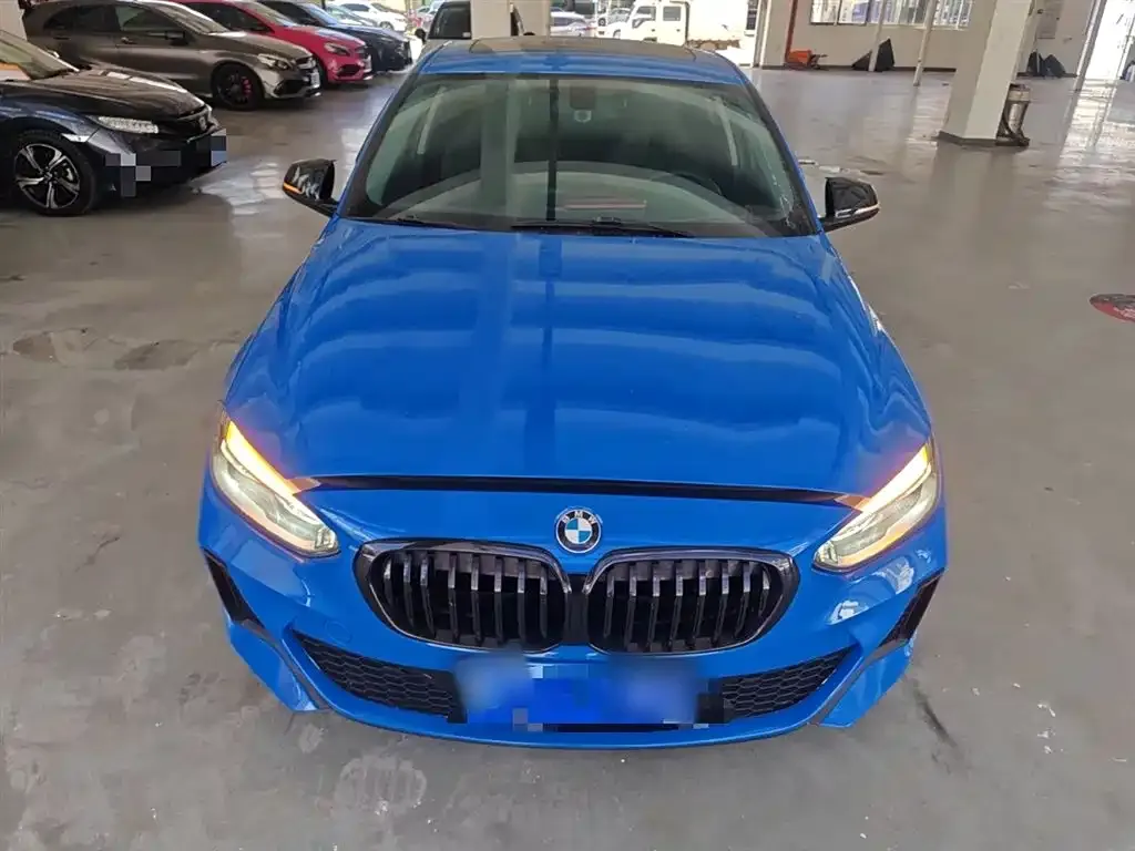 BMW 1 Series 2021 из CN, фото 3