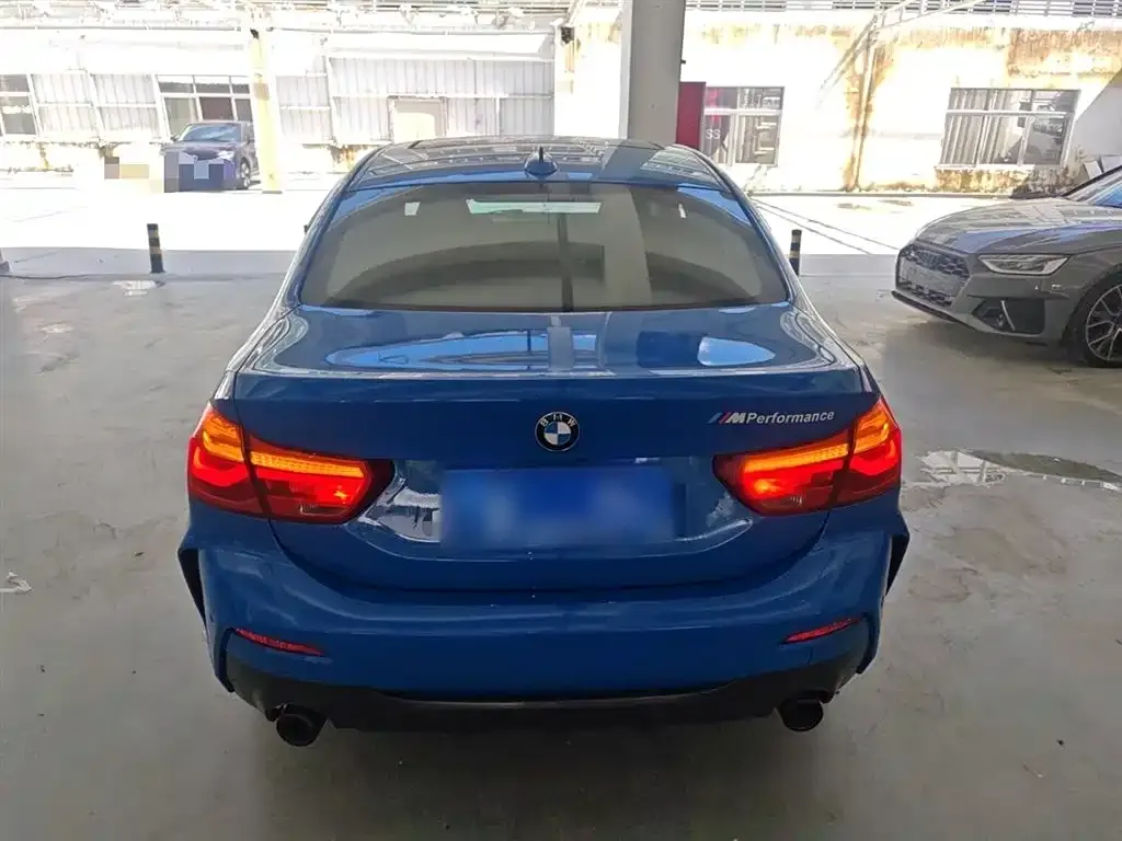 BMW 1 Series 2021 из CN, фото 6