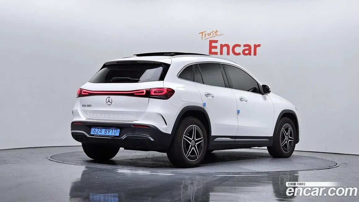Mercedes-Benz EQA 2023 из KR, фото 2