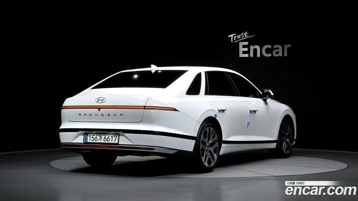 Hyundai Grandeur 2023 из KR, фото 2