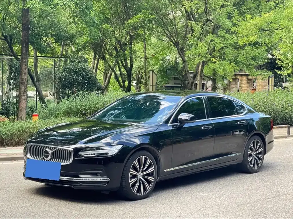 Volvo S90 2022 из CN, фото 1