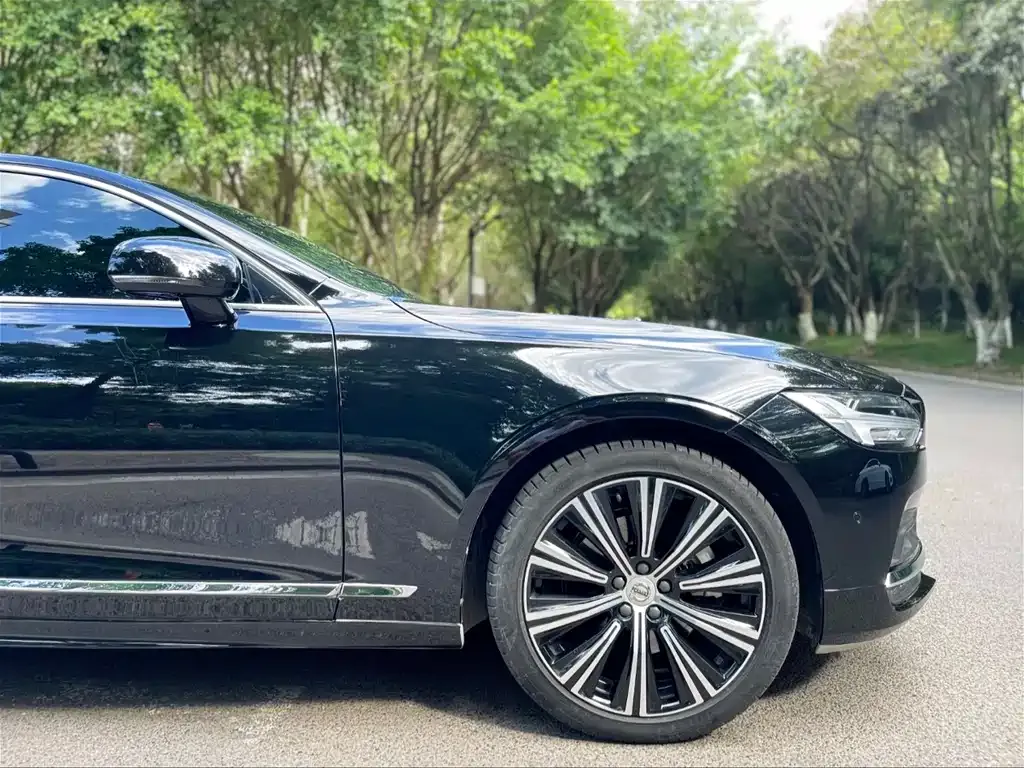 Volvo S90 2022 из CN, фото 8