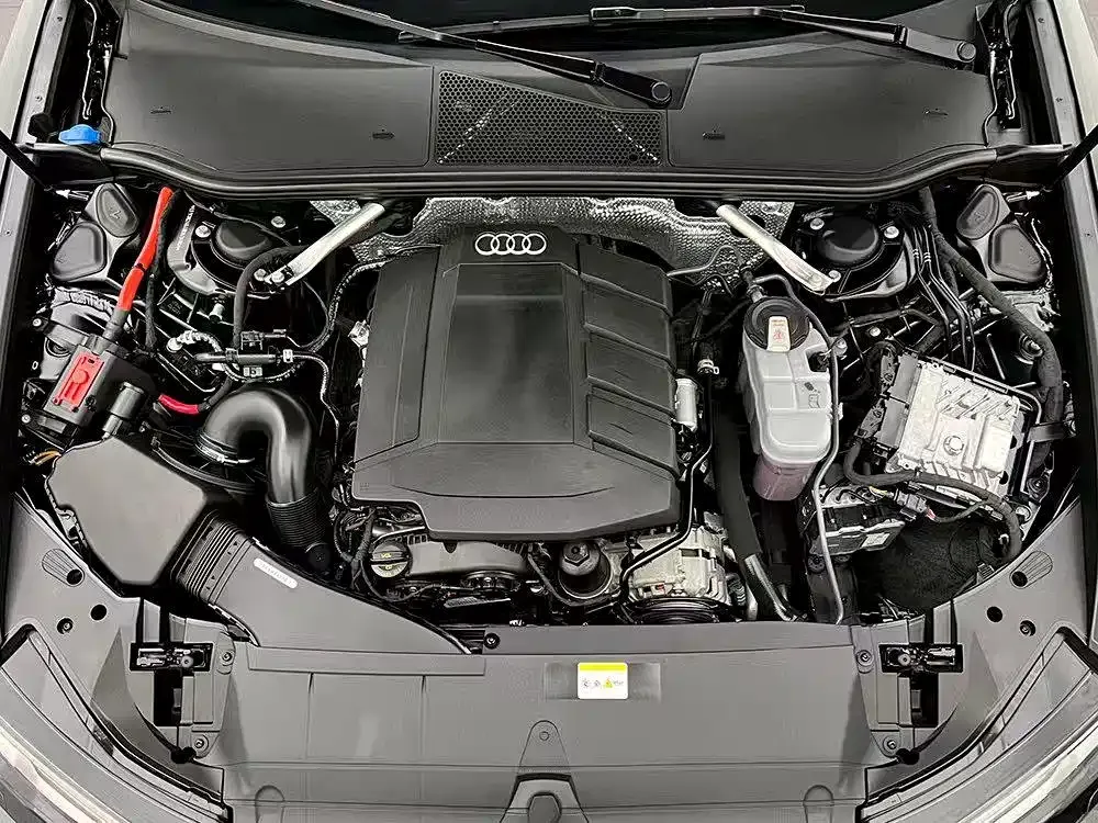 Audi A6L 2023 из CN, фото 3