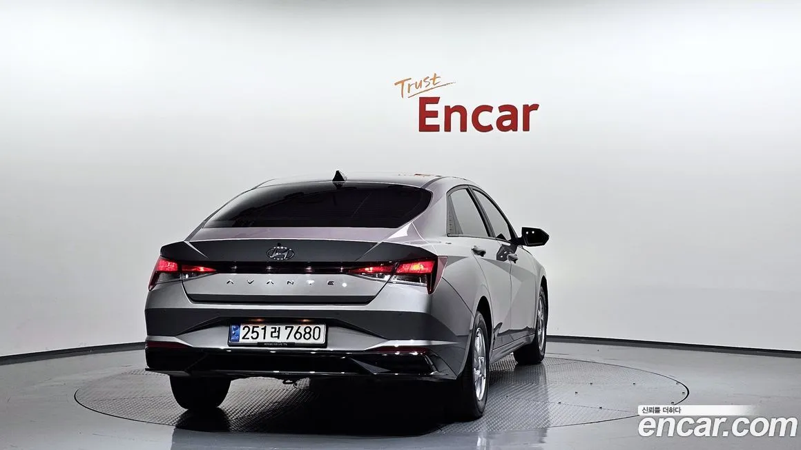 Hyundai AVANTE 2021 из KR, фото 4