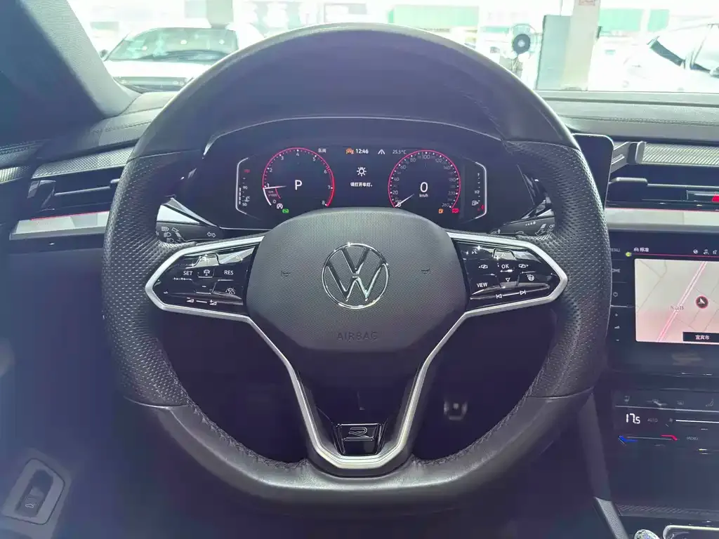 Volkswagen CC 2023 из CN, фото 7