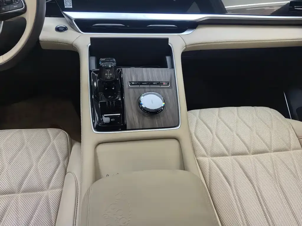 Geely Xingyue L 2024 из CN, фото 10