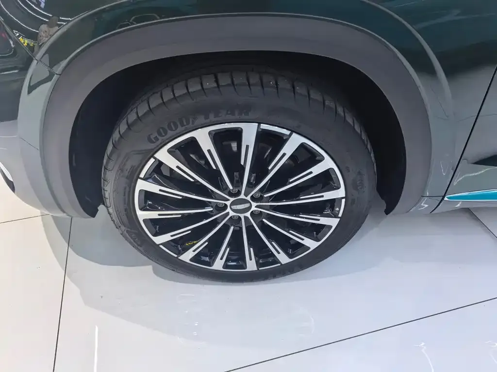 Geely Xingyue L 2024 из CN, фото 5
