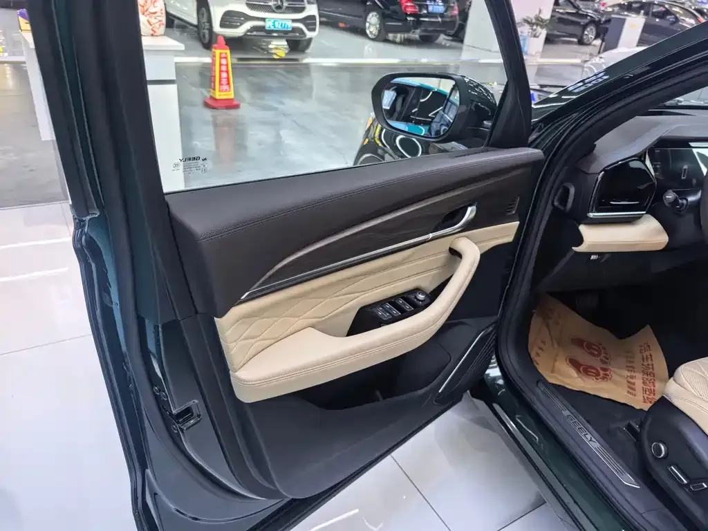 Geely Xingyue L 2024 из CN, фото 7