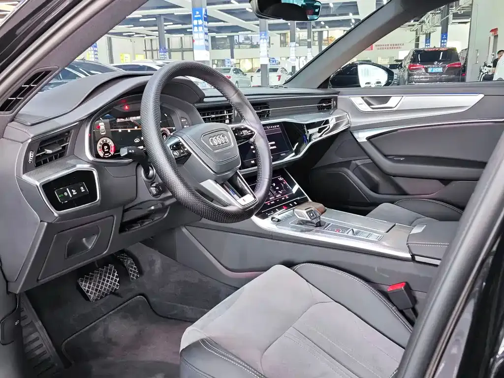 Audi A6L 2024 из CN, фото 4
