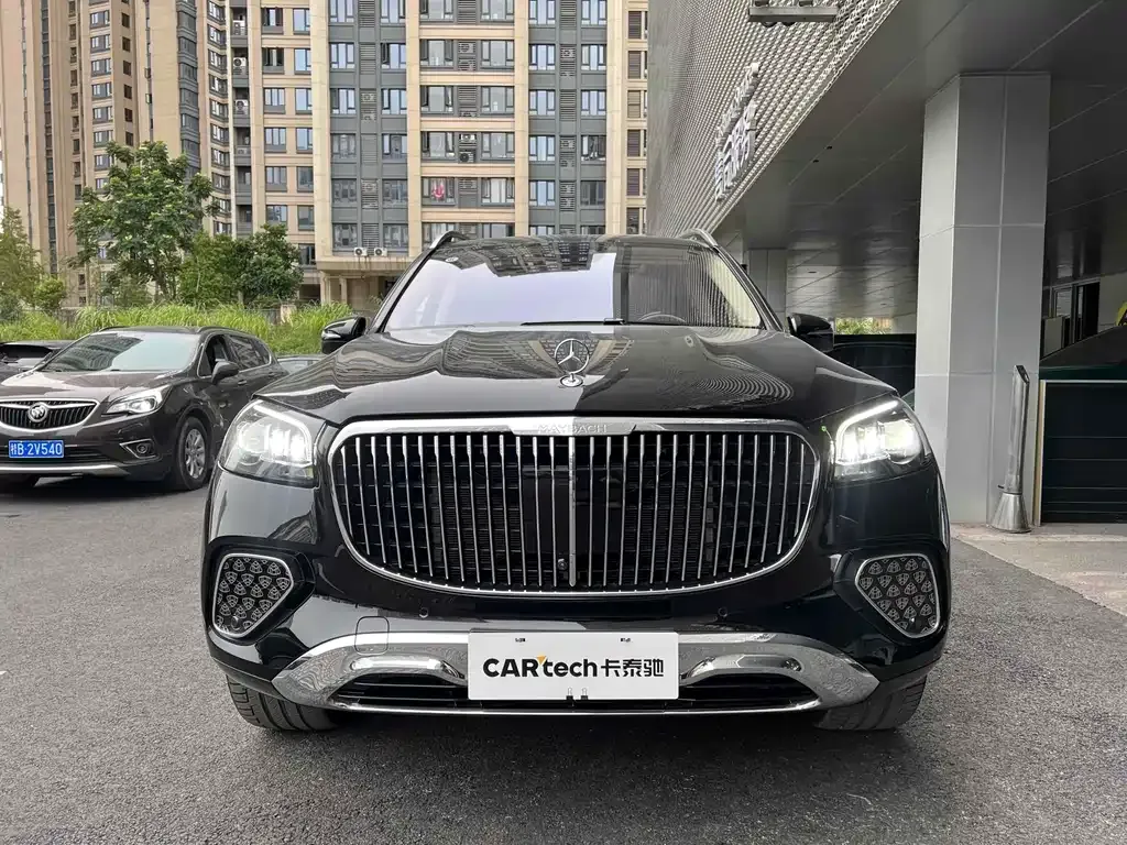 Mercedes-Benz GLS 2024 из CN, фото 2