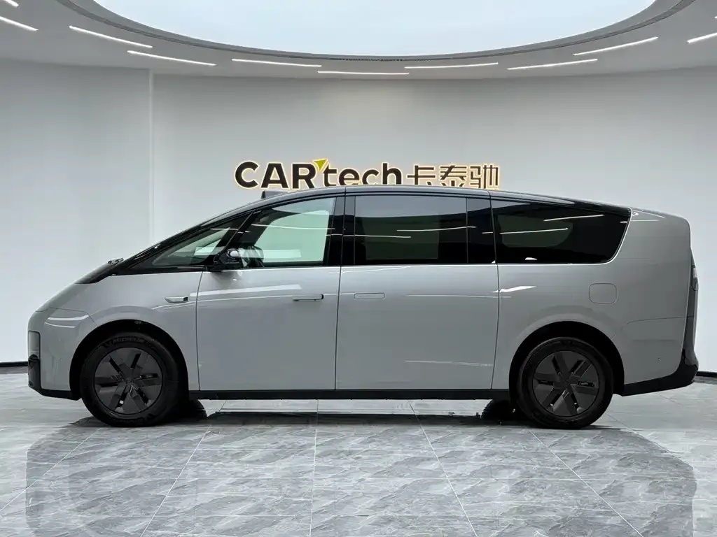 Li Auto MEGA 2024 из CN, фото 3