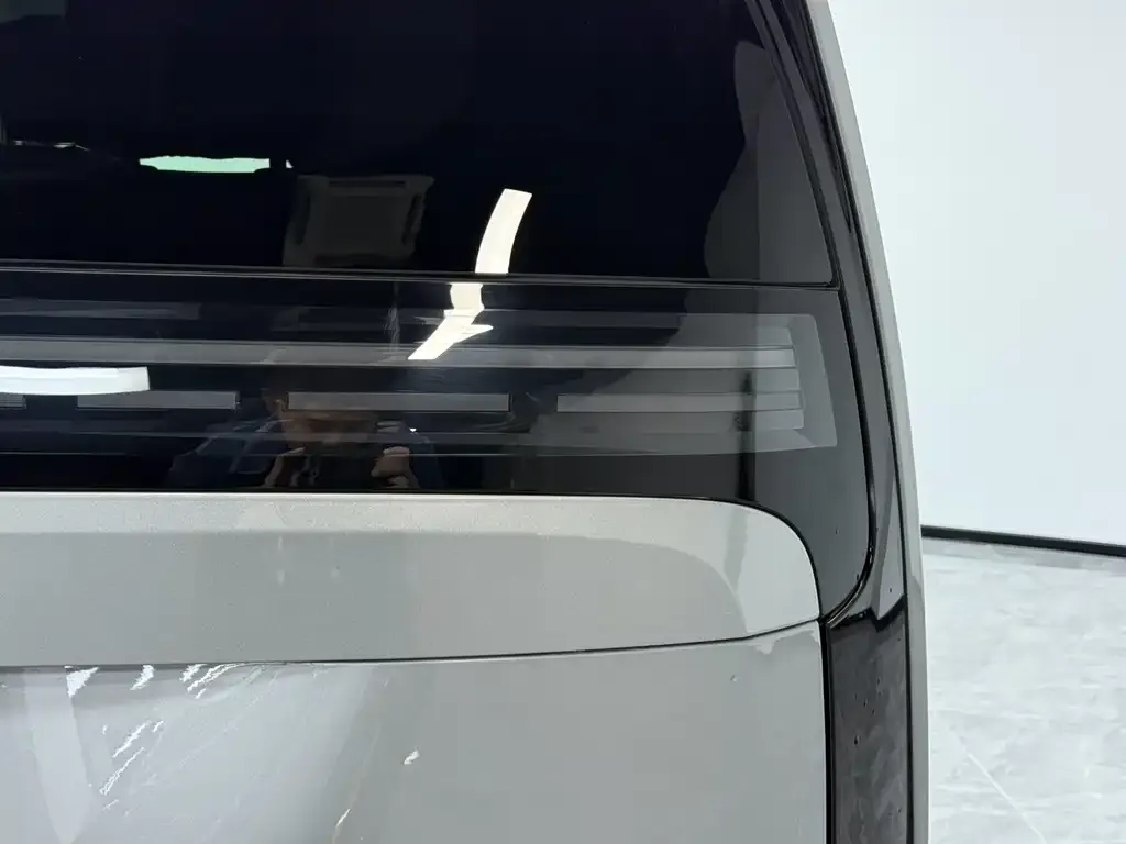 Li Auto MEGA 2024 из CN, фото 8