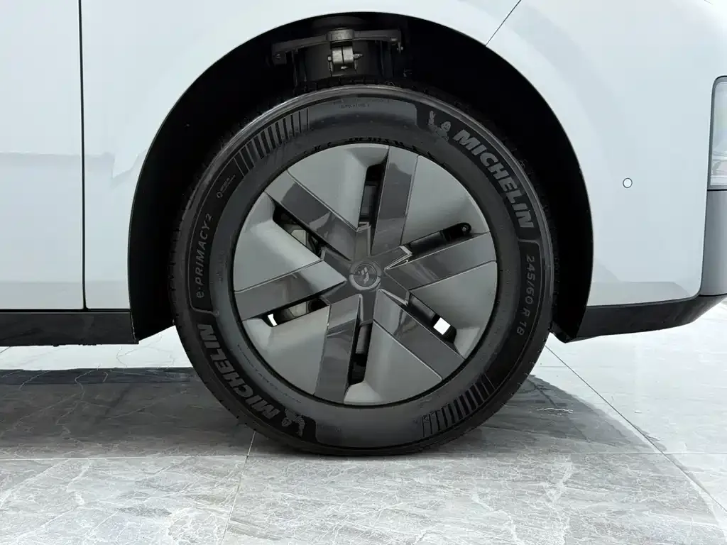 Li Auto MEGA 2024 из CN, фото 9
