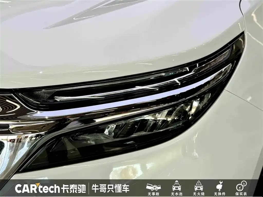 Chevrolet Equinox 2022 из CN, фото 10
